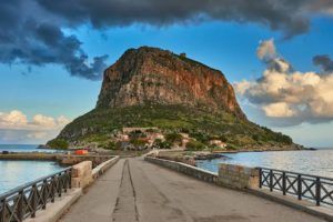 ΜΥΣΤΡΑΣ – ΣΠΑΡΤΗ  ΜΟΝΕΜΒΑΣΙΑ